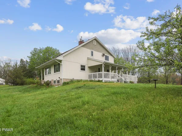 2516 Easton Tpke, Waymart, PA 18472