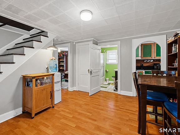 3rd image of 7 Hickory Street