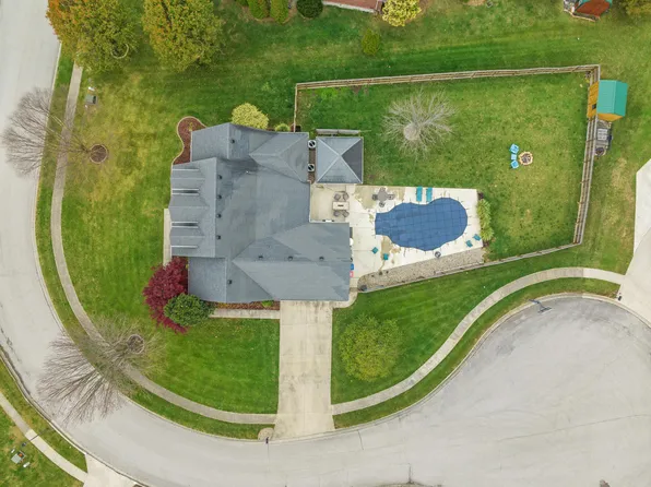 411 Koa Ct, Berea, KY 40403