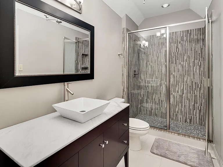 415 S Yates Rd — Photo 26