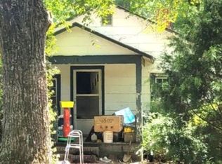 619 C C Chapman Rd, Cheraw, SC 29520