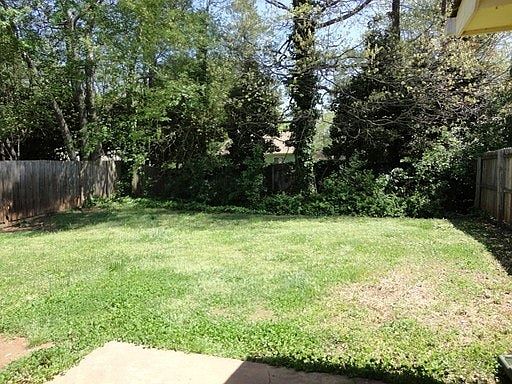 2nd image of 391 Bedford Bay Ln