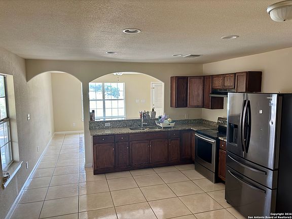 5th image of 6634 WINKLE CT