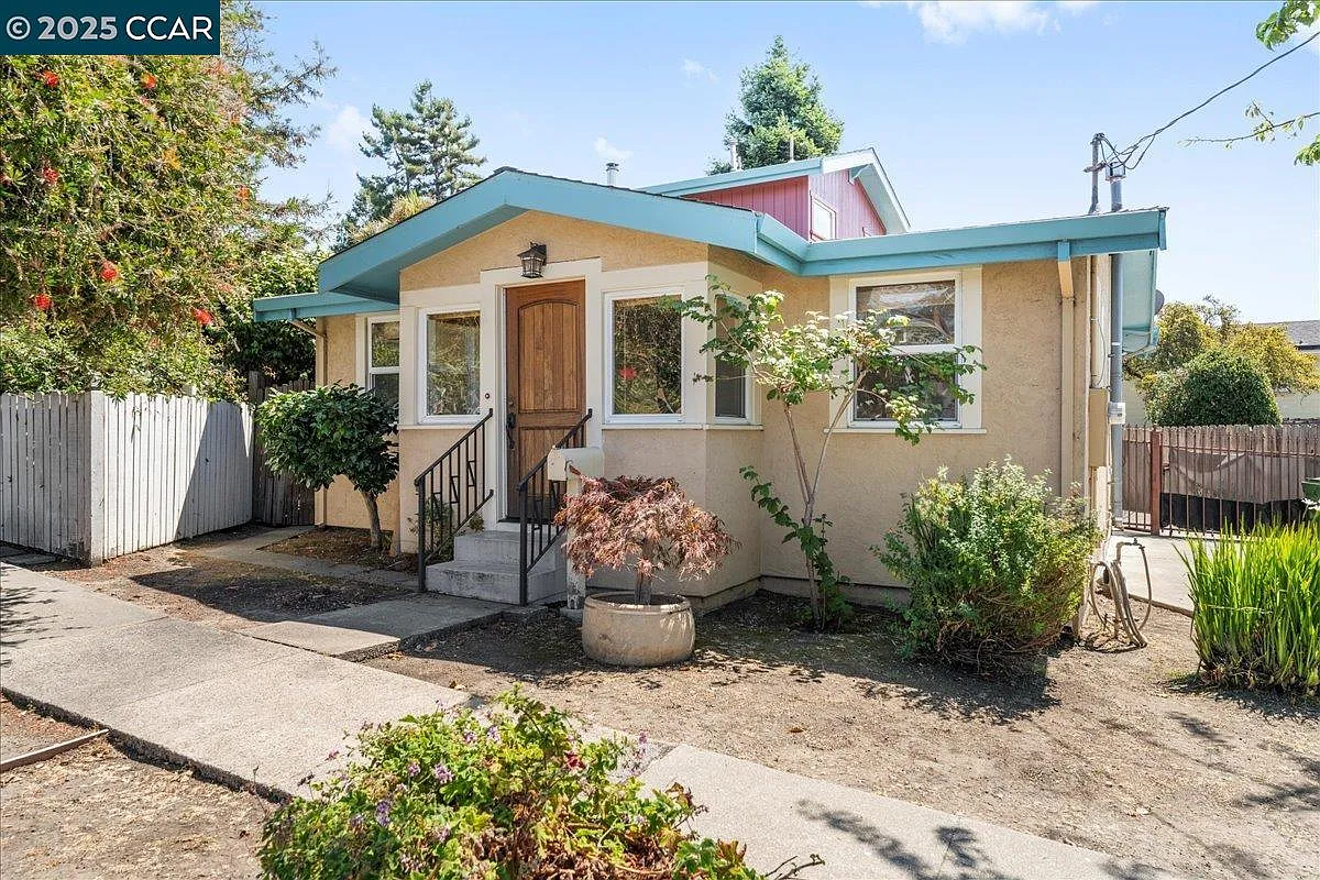 6922 Blake St photo 1