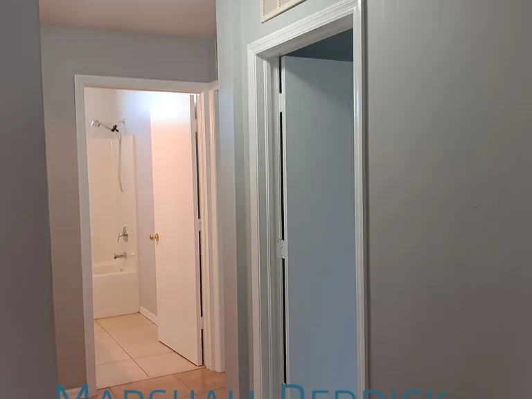 616 Santa Barbara Blvd — Photo 6