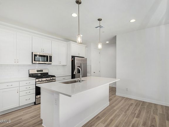 5th image of 2793 N CLAIRE Drive