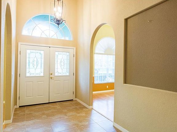 3rd image of 2227 Valrico Forest Dr