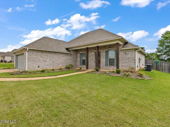 511 Westfield Dr, Pearl, MS 39208