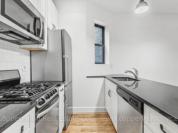 2nd image of 234 E 83rd St APT 1C