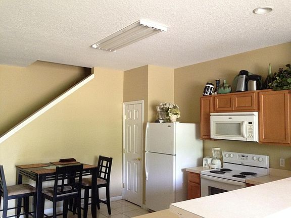 2nd image of 5474 Paradise Cay Cir