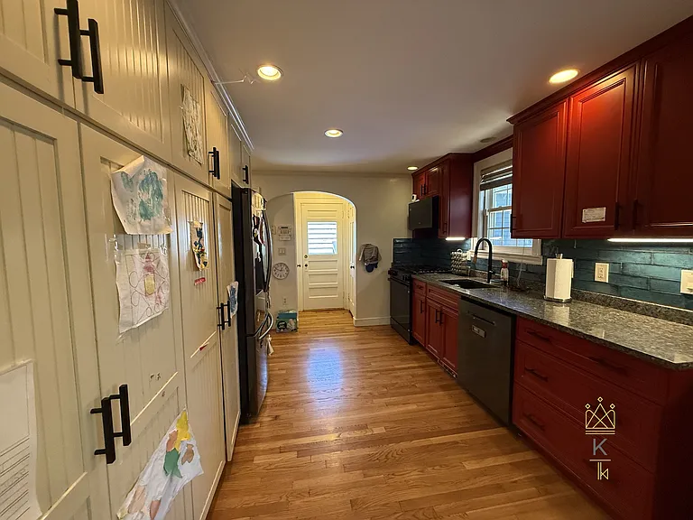 36 Risley Rd — Photo 3