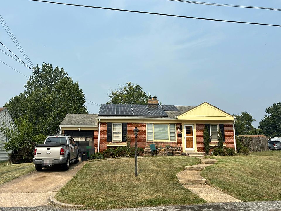 1st image of 2813 East Ave