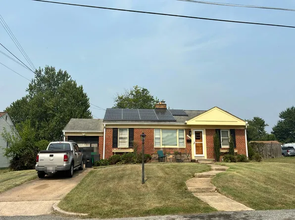2813 East Ave, District Heights, MD 20747