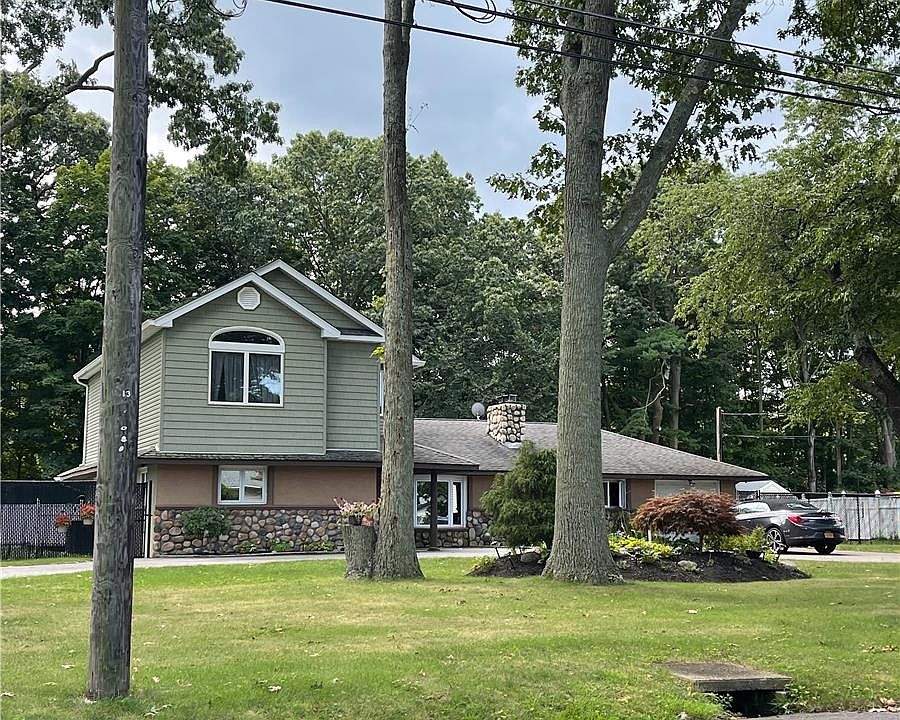 2nd image of 480 Kime Ave