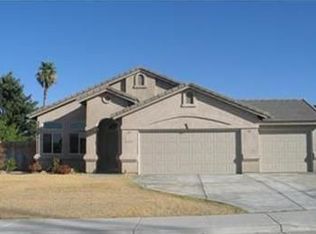 6104 Auburn Oaks Dr, Bakersfield, CA 93306
