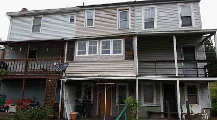 2nd image of 14 E Columbus Ave
