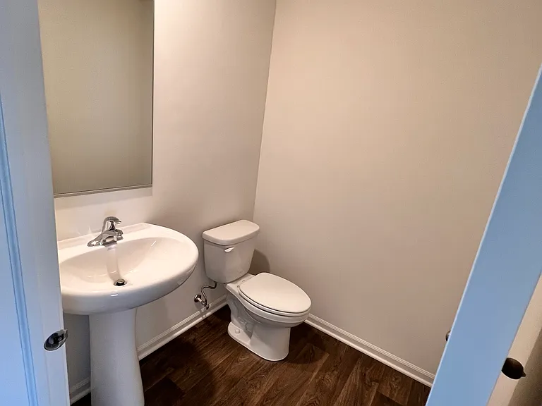2491 Bella Dr — Photo 12