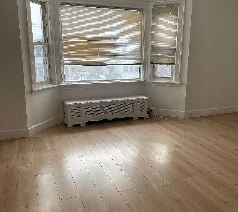 1st image of 149-01 46th Ave Floor 1