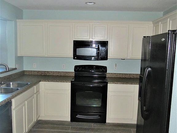 3rd image of 10681 E Pleasant Pasture Dr