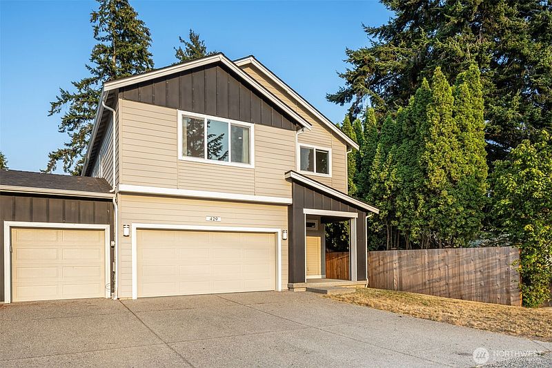 2nd image of 429 Logan Road #2