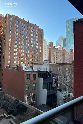 Rented by Sotheby's International Realty | media 18