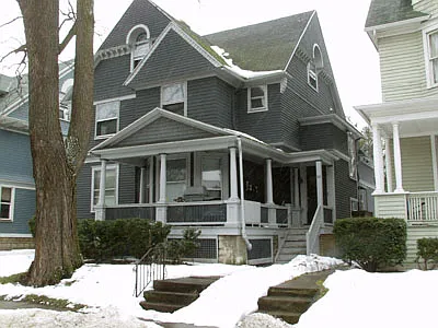 39 Rutgers St #3