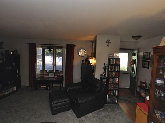 5th image of 2005 Hilltop Dr