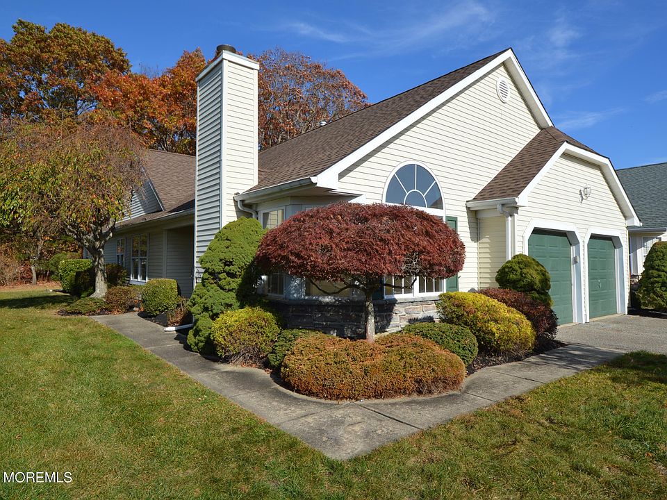 1st image of 2522 Woodbine Lane