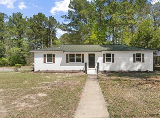 130 Young America Dr, Dothan, AL 36303