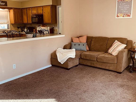 2nd image of 8010 S Beck St