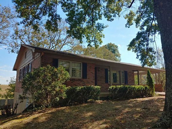 2nd image of 107 Heritage Dr