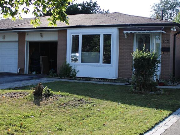 2nd image of 102 Goldcrest Rd