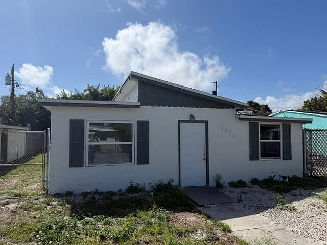 1214 Highview Rd — Photo 3