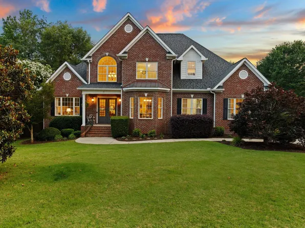 5 Fife Ct, Simpsonville, SC 29681