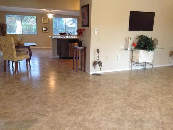 2nd image of 10529 W Edgewood Dr