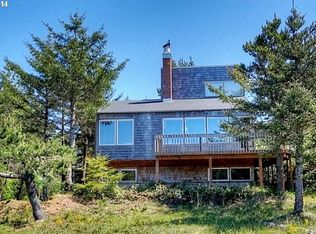 46530 Hawk St, Neskowin, OR 97149