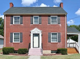 3141 Round Hill Ave NW, Roanoke, VA 24012