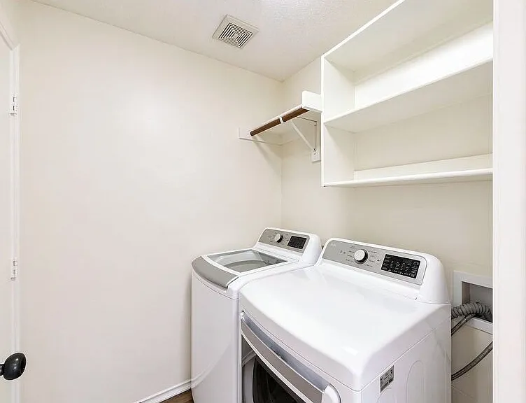 9903 Presthope Dr — Photo 18