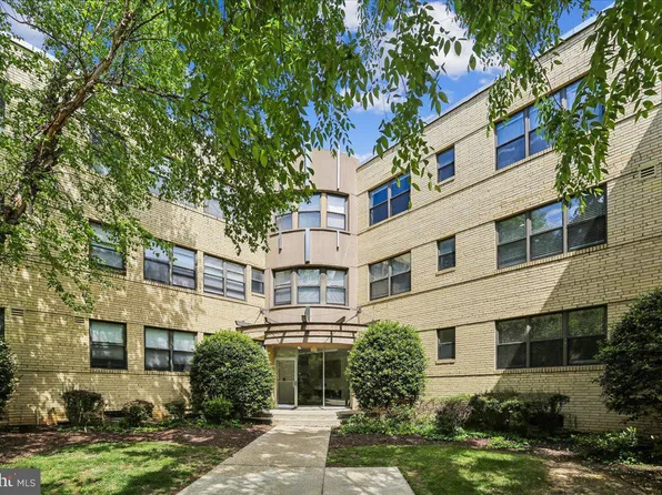 212 Oakwood St SE #212-113, Washington, DC 20032