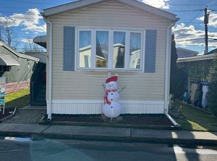 30 Coke Ave, Avenel, NJ