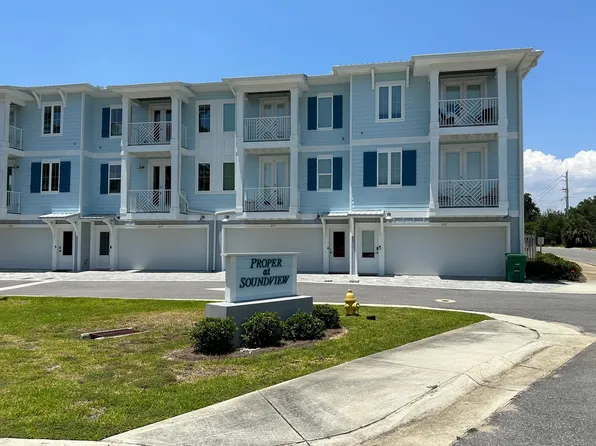 215 English Cove Ct, Gulf Breeze, FL 32561