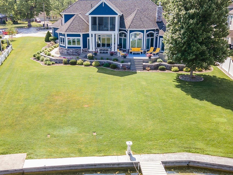 1st image of 25739 Laverna Ct