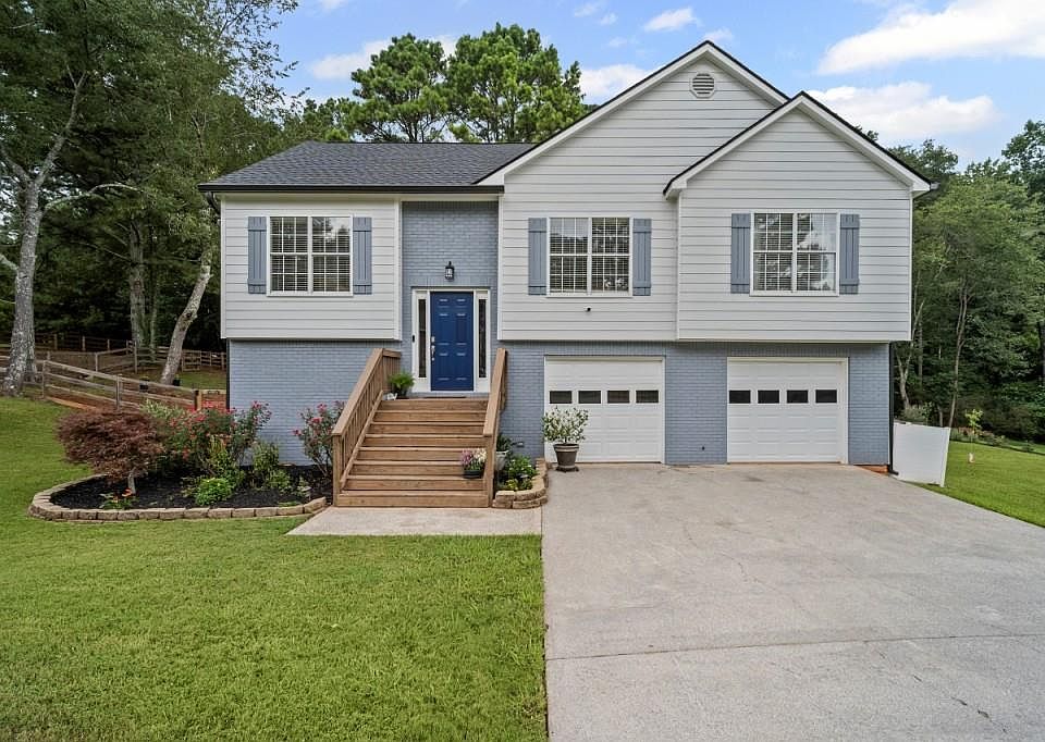 1st image of 101 Laguna Springs Dr