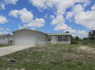 2508 34th St SW, Lehigh Acres, FL 33976