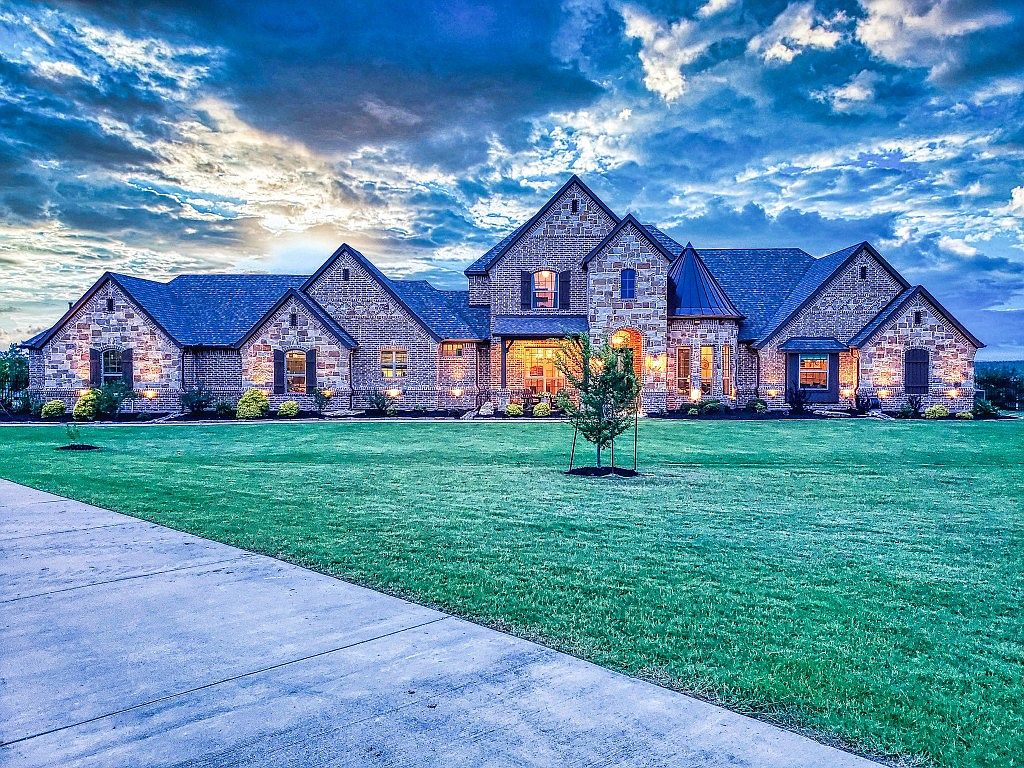 9610 Hackamore Ct, Justin, TX 76247 | Zillow