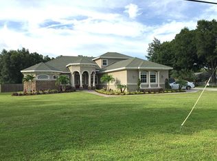 5603 Lakeside Dr, Lutz, FL 33558