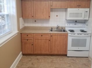 926 Warren St APT B11, Pottstown, PA 19464