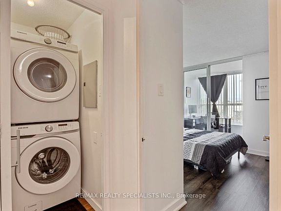 3rd image of 330 McCowan Rd #311