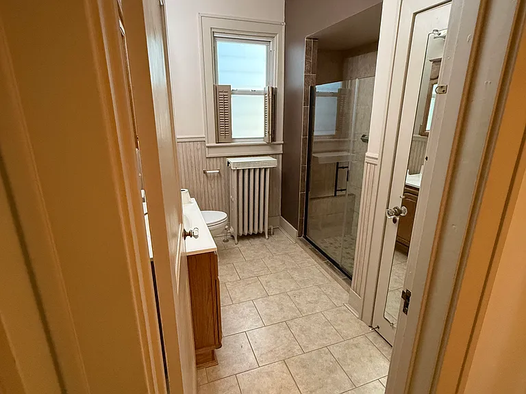 41 E Sunbury St — Photo 18