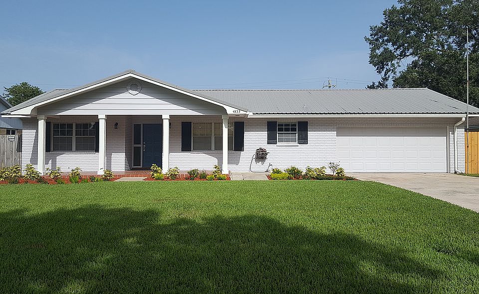 2nd image of 4833 Denise Ave